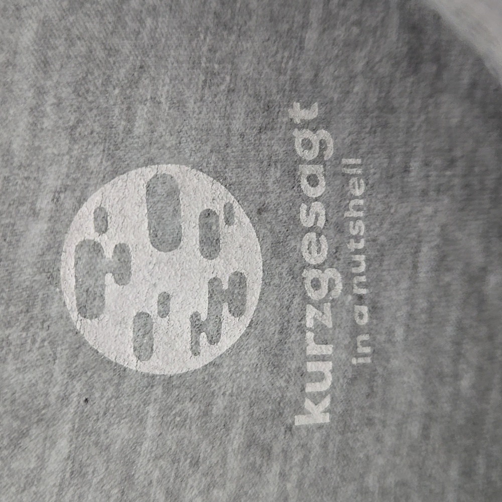 Kurzgesagt Gray Bird Graphic T-Shirt - Picture 4 of 8